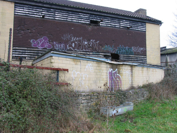 Poor security at Freshford Mill boundary adjoining field with public access