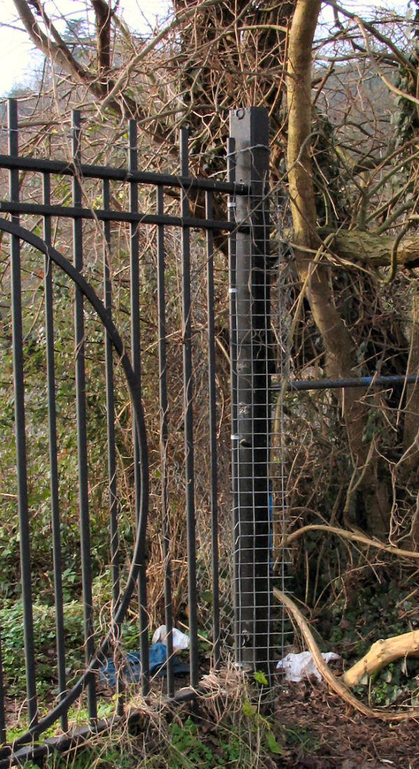 Freshford Mill (formerly Peridins) gate post showing cut fencing